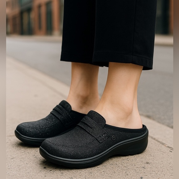 Bzees Mules Clogs Womens Black Glitter Slip On Shoes Size 9 Slides - Picture 2 of 7